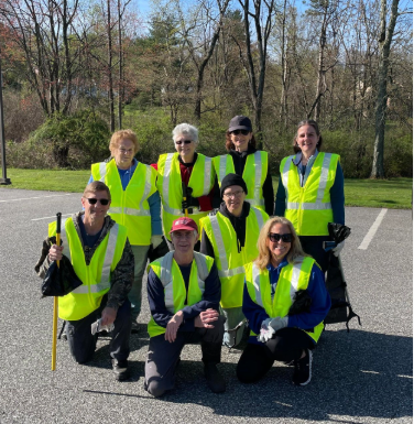 Group photo of volunteers at clean up event.